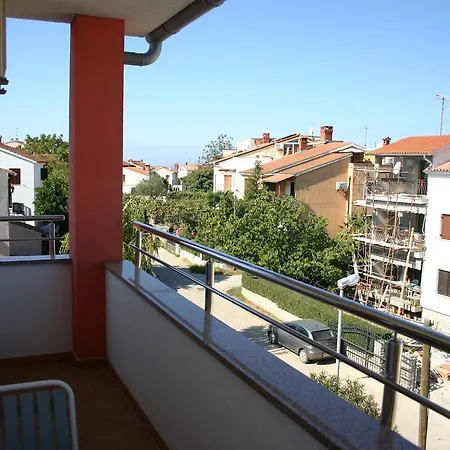 In Rovinj/istrien 11481 * רוביני